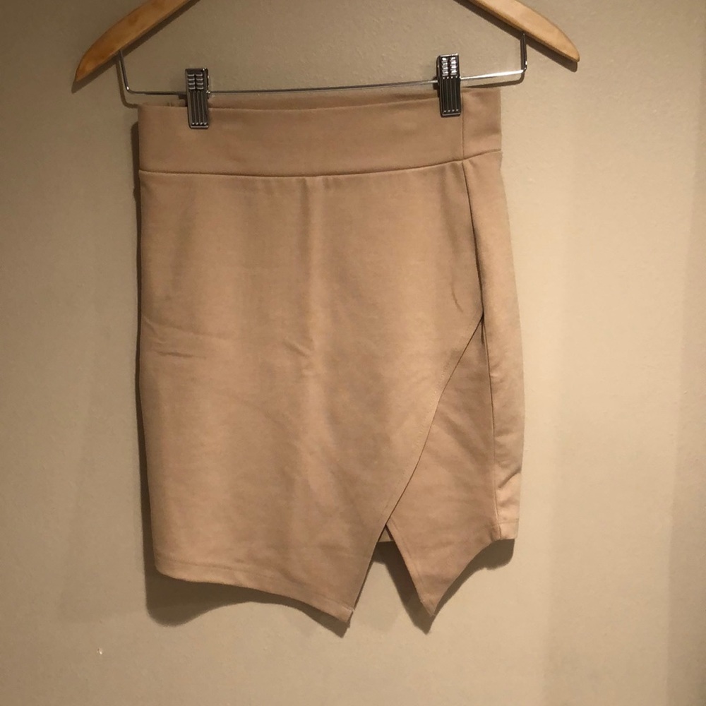 Tan skirt. Never been worn